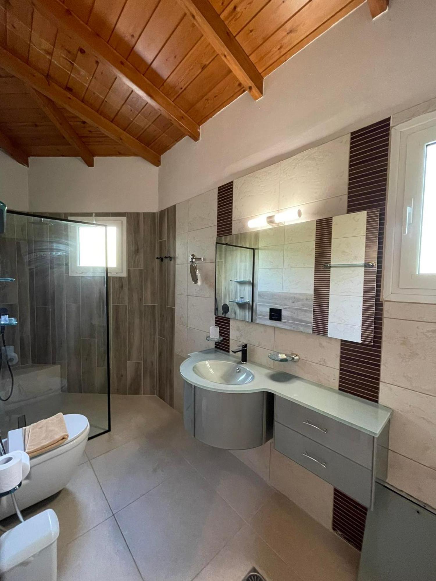 Villa Adonis With Private Pool By Lefkadastay ภายนอก รูปภาพ
